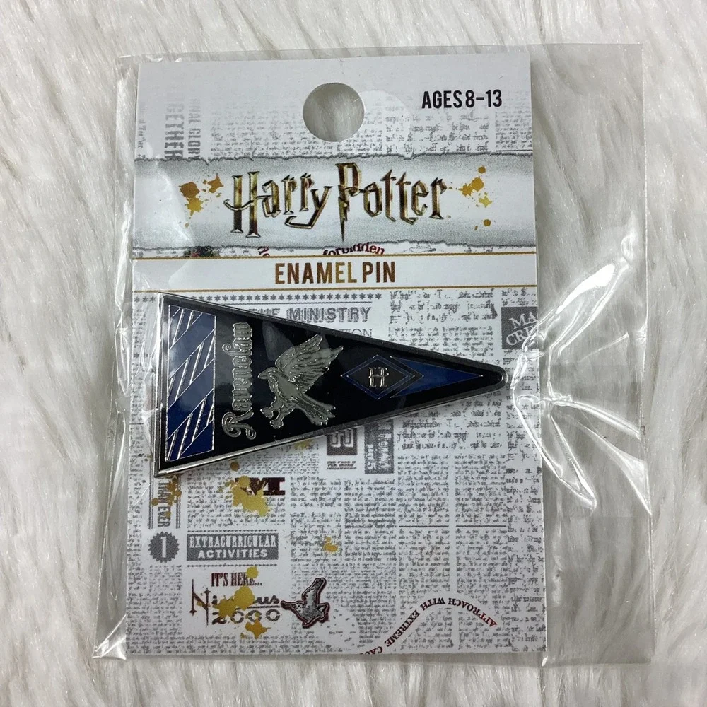 Loungefly Harry Potter Ravenclaw Enamel Pin Pennant Blue Silver LF-HPPN0003 NEW